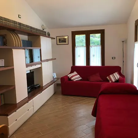 Ll Giardino Del Ballo Holiday home Poggi